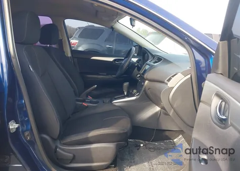 2017 Nissan Sentra S z USA, uszkodzony, nr VIN 3N1AB7AP5HY393047